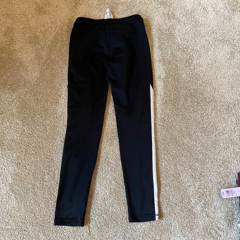 Girl's Under Armour leggings